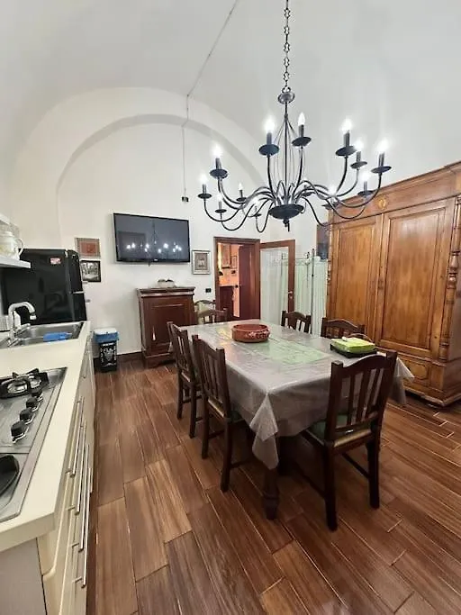Ferdinando'S House Apartment Bari
