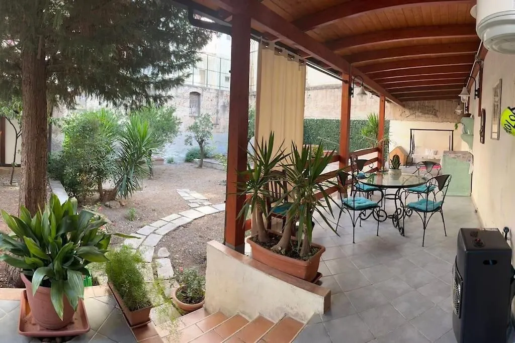 Ferdinando'S House Apartment Bari