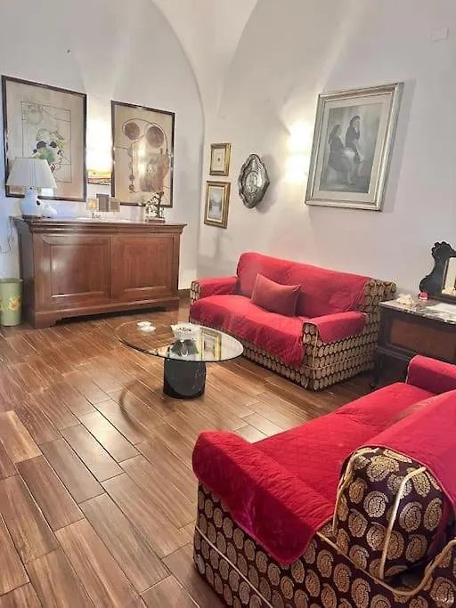 Ferdinando'S House Apartment Bari
